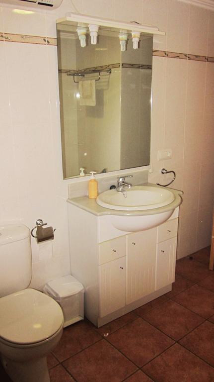 Apartaments La Fabrica Horta de Sant Joan Δωμάτιο φωτογραφία