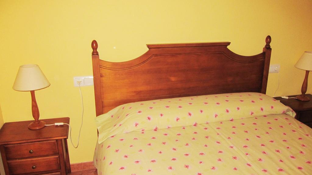 Apartaments La Fabrica Horta de Sant Joan Δωμάτιο φωτογραφία